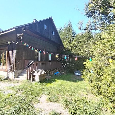 Chalet 8 Personnes + Grand Terrain Et Riviere Entremont Экстерьер фото