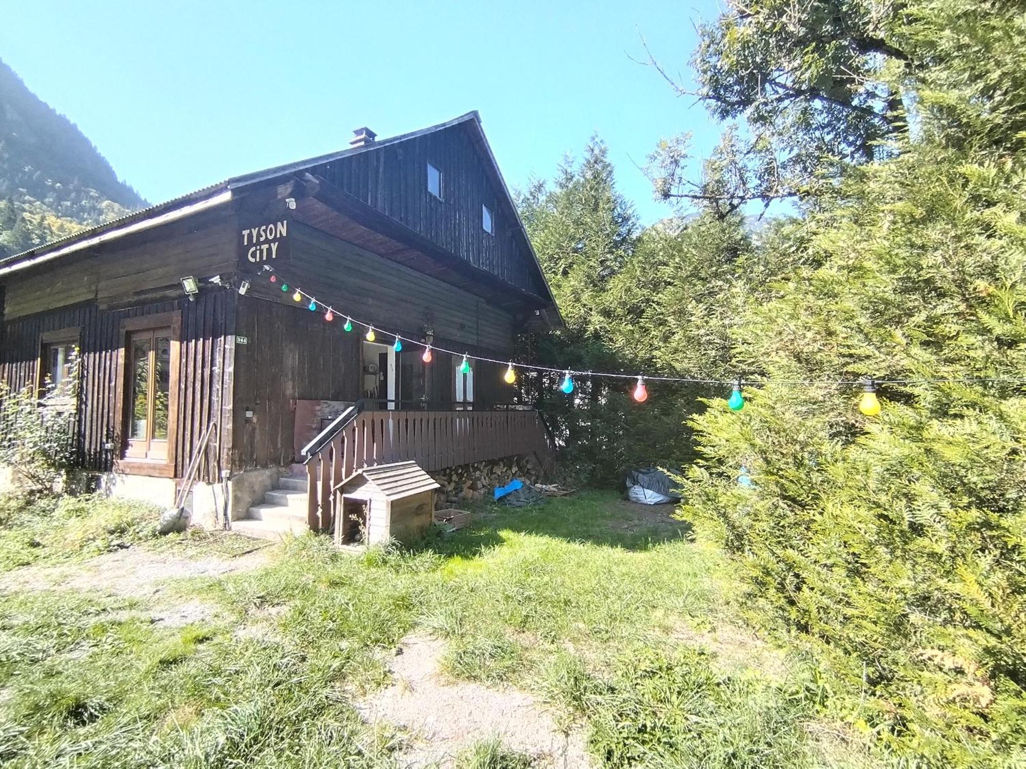 Chalet 8 Personnes + Grand Terrain Et Riviere Entremont Экстерьер фото